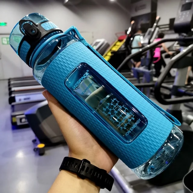 Gourde Sans BPA en Tritan – Idéale pour le Sport et les Activités Extérieures