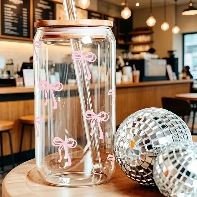 Gobelet Transparent Avec Paille En Verre