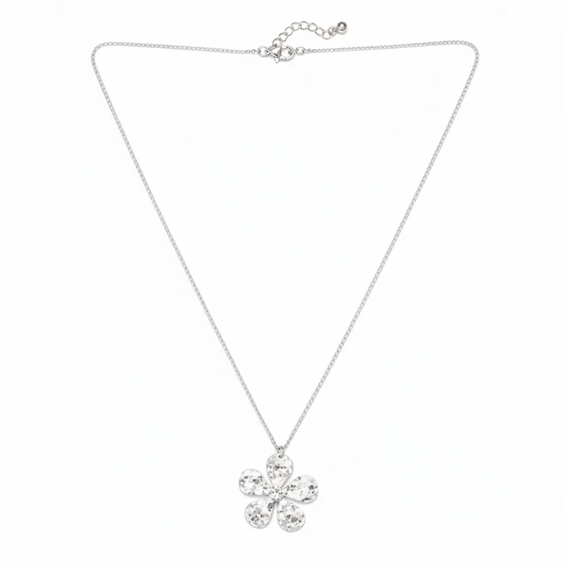 Hammered Flower Pendant On Chain - Silver Plate (SP105)