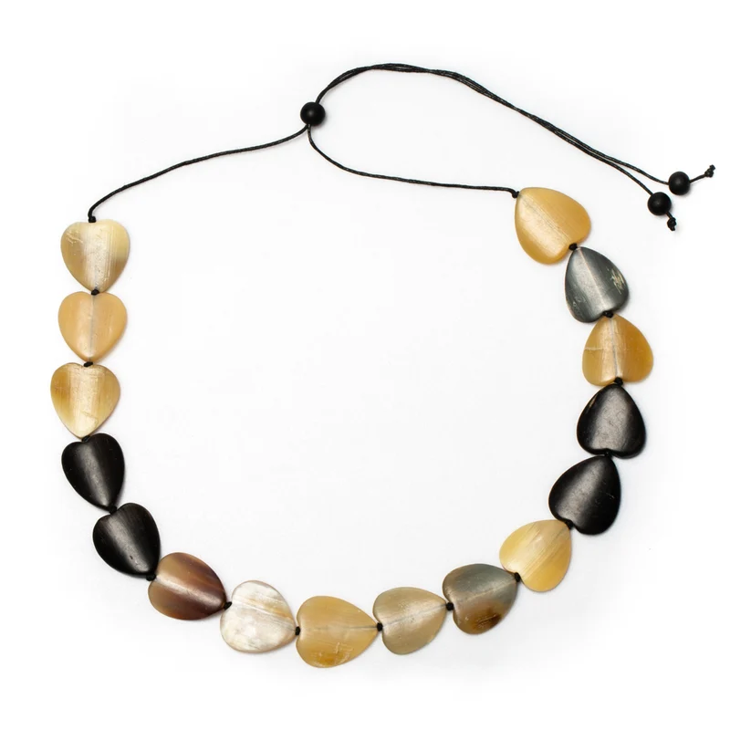 Simple Horn Heart Necklace