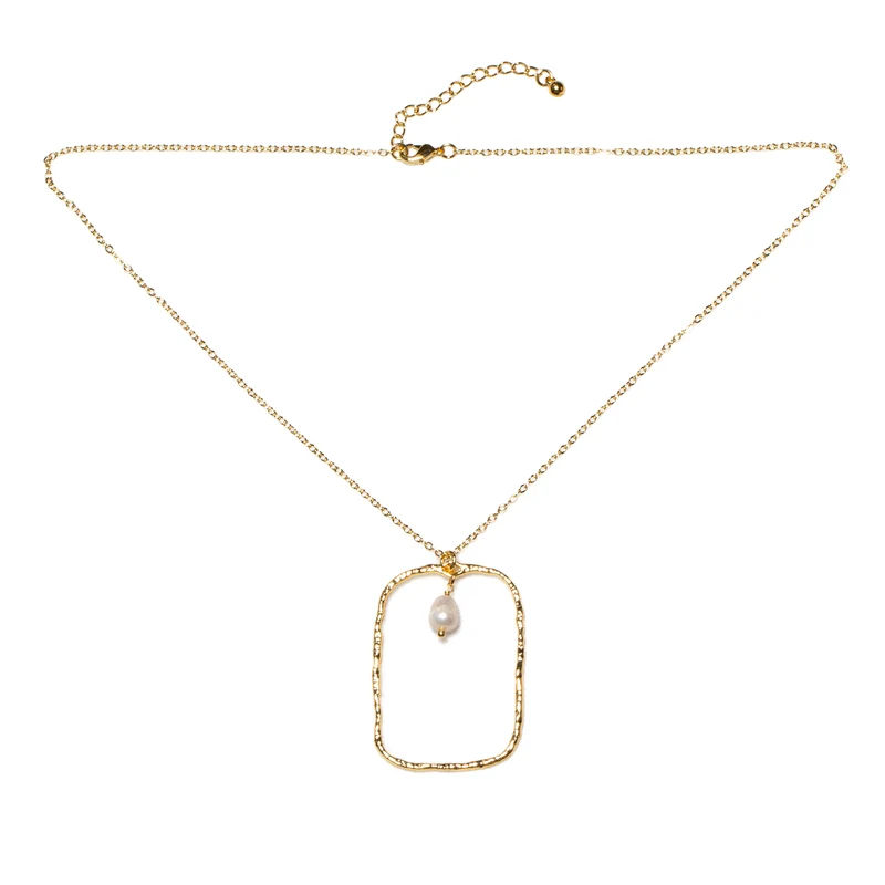 Hammered Rectangle With Pearl Pendant In Gold Plate