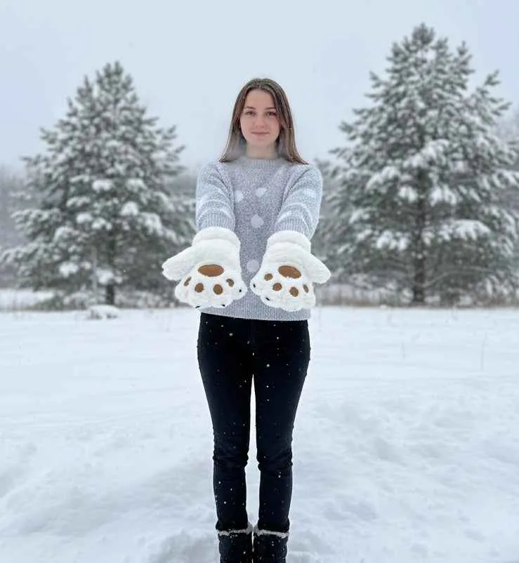 White Soft Plush Bear Paw Gloves