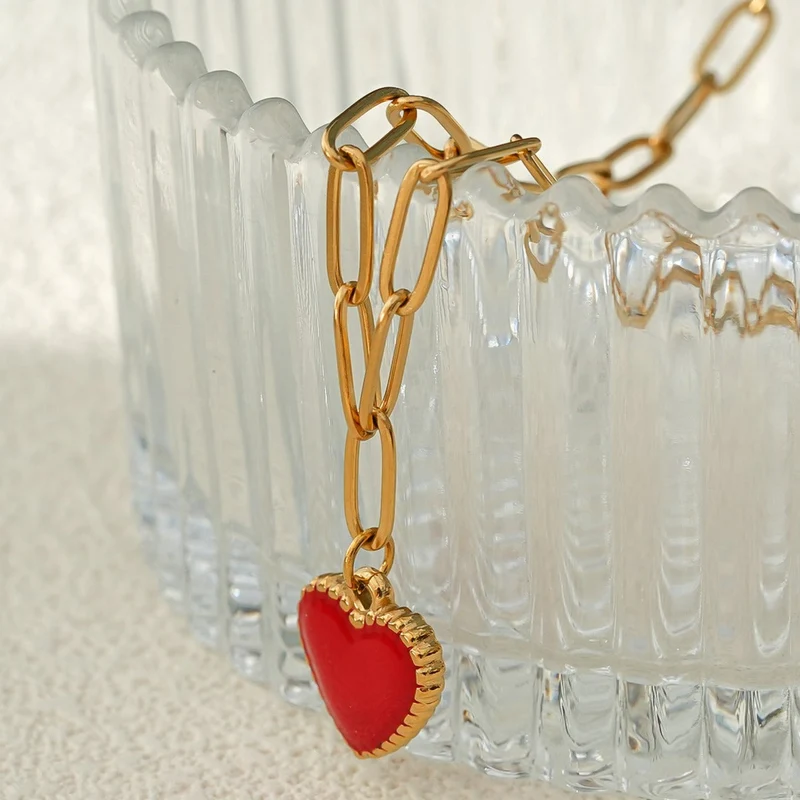 HEART ROUGE Gold: Paper Clip Chain Anchoring an Enameled Red Heart Charm